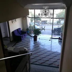 2* Hotel Lindaraja